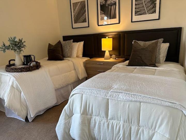 Vine City Home - Duplex - 3 Mins From Gwcc & Mercedes- Benz Stadium Атланта Екстериор снимка