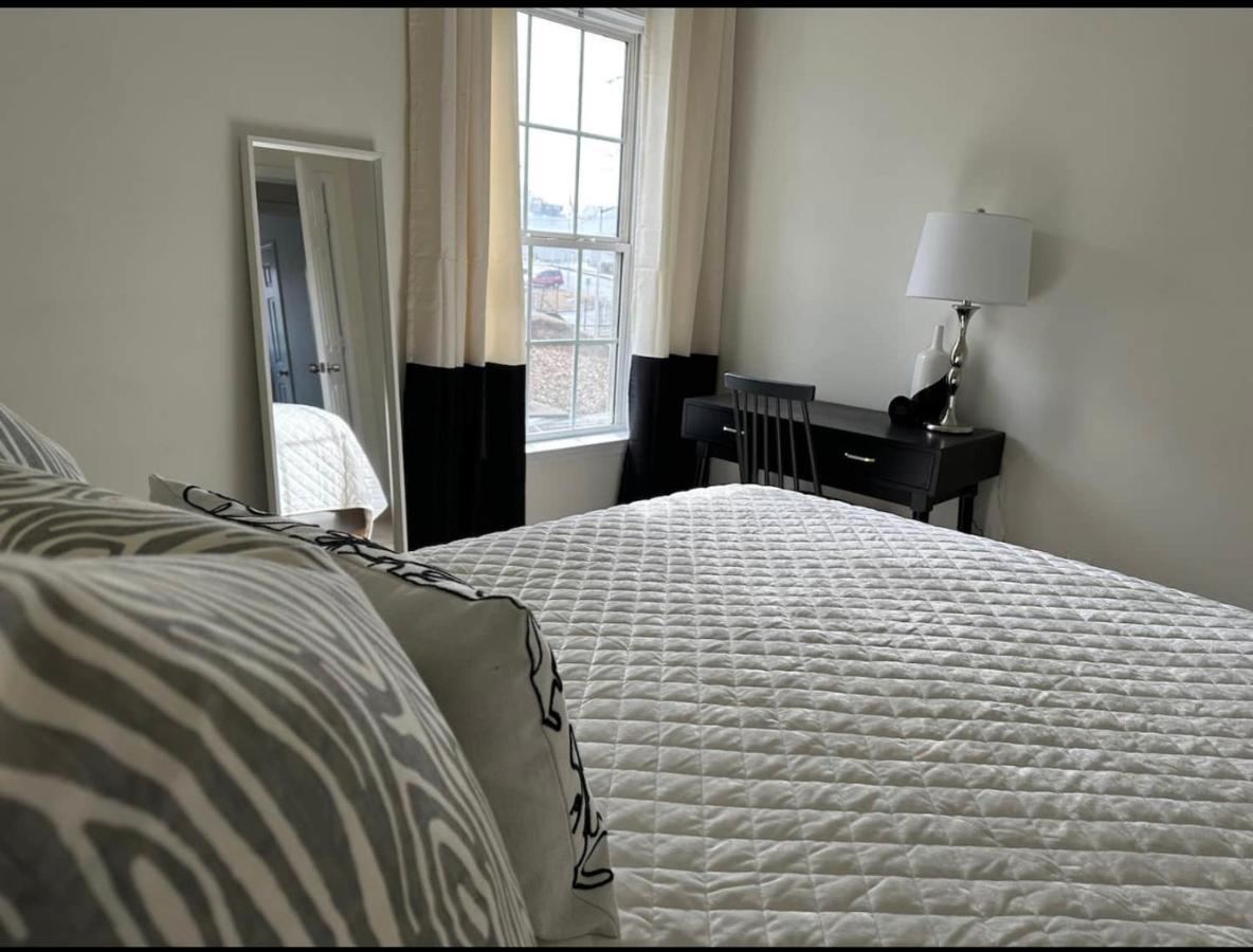 Vine City Home - Duplex - 3 Mins From Gwcc & Mercedes- Benz Stadium Атланта Екстериор снимка